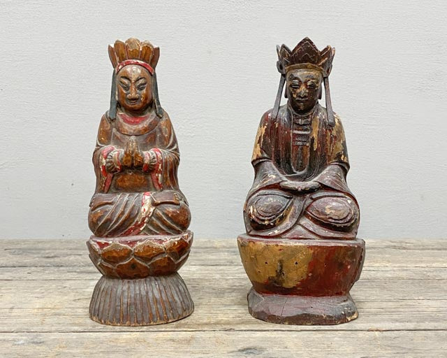 Doordeweekse dagen Afwijken begrijpen Houten standbeeld van zittende voorouder - Aziatische decoratie | SERES  Collection