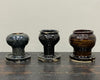 Kleine geglazuurde Chinese keramieke potten - Antieke decoratie