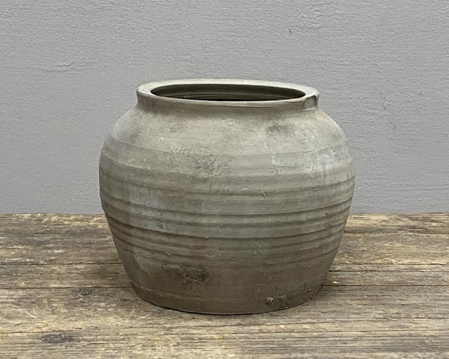 Oude Chinese Waterpot | Landelijk Aardewerk | Seres Collection